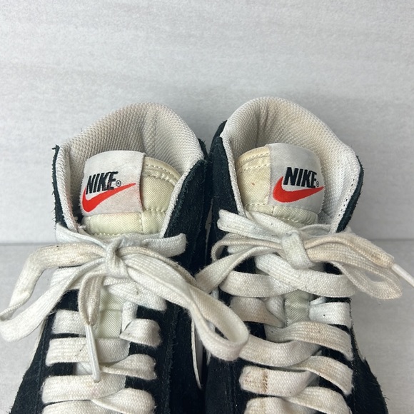 Nike Black Youth Blazer 77 Vintage Mid Suede High Top Sneakers - Picture 4 of 10